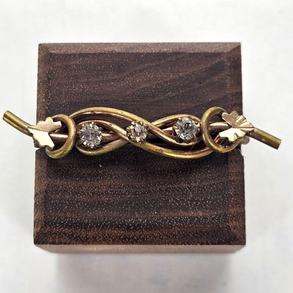 VTG Brooch Gold Tone Bar Rhinestone Antique Regencycore Leaf Accent Fairycore 2" - Picture 1 of 16